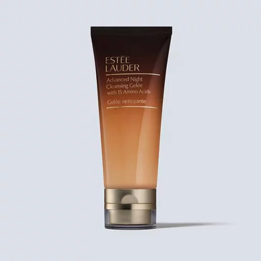 Estee Lauder includes 6 full size favorites + 2 deluxe travel sizes